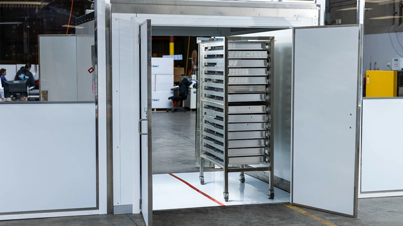 800-450-humidity-controlled-drying-room-in-use-cleanroom-connected-r1-(1)